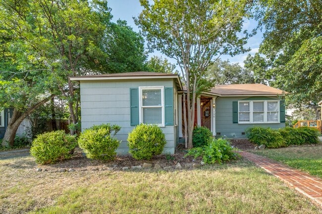 136 Harmon Dr