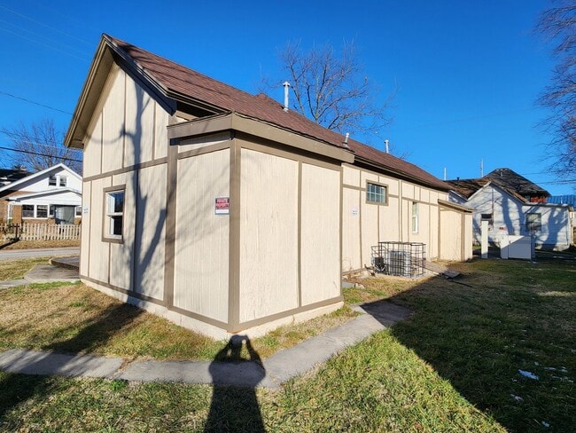 Photo - Spacious 3-Bedroom, 2-Bathroom Home AVAILABLE NOW!!