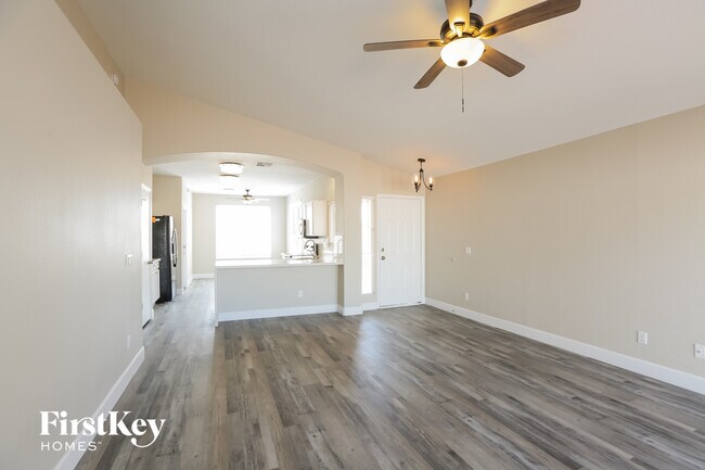 Photo - 8630 W Shaw Butte Dr