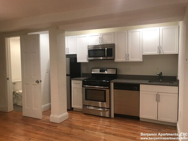 Building Photo - 22 Brainerd Rd Unit 12 Rental