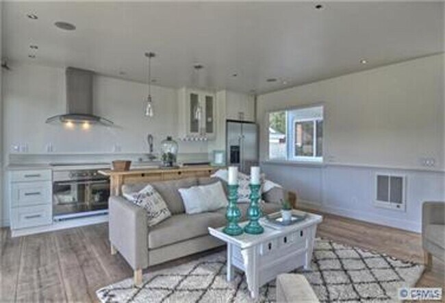 Photo - 377 Mermaid Unit 5