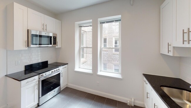 Building Photo - 133 Sutherland Rd Unit #123 - I Rental