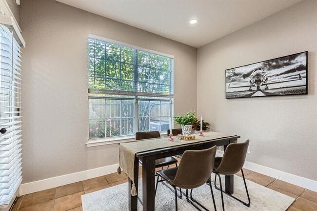 Photo - 2632 Century Park Blvd Unit 3
