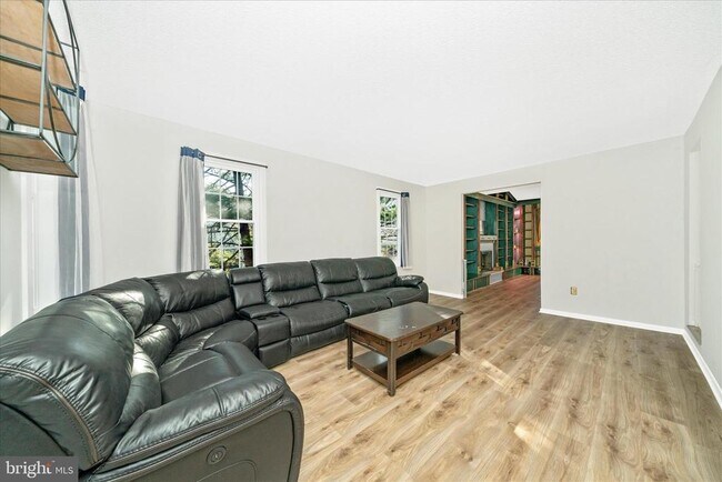 Photo - 3105 Glissade Ct