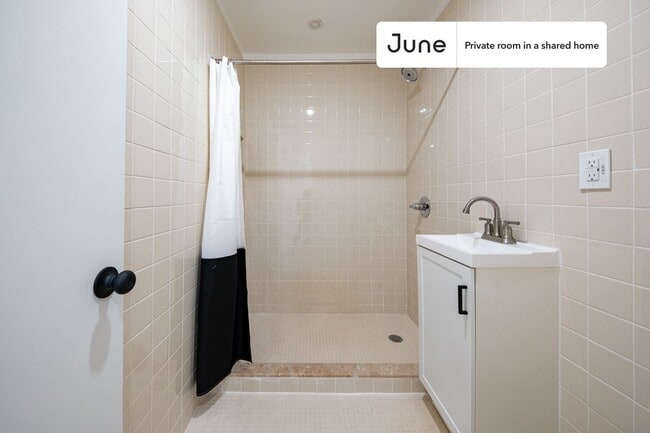 Photo - Room in Shared 4 bed/2 bath home Unit A