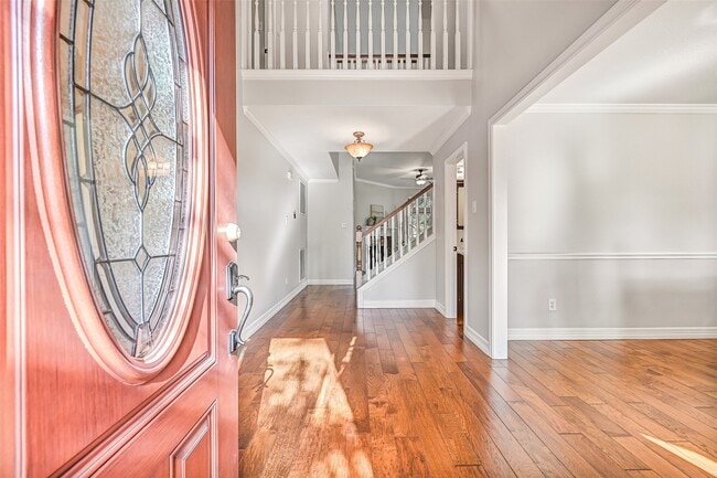 Photo - 513 Meadow Bend Dr