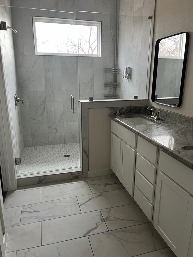 Photo - 135 Koele Ct