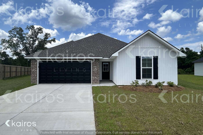 Photo - 13709 Pinyon Dr House