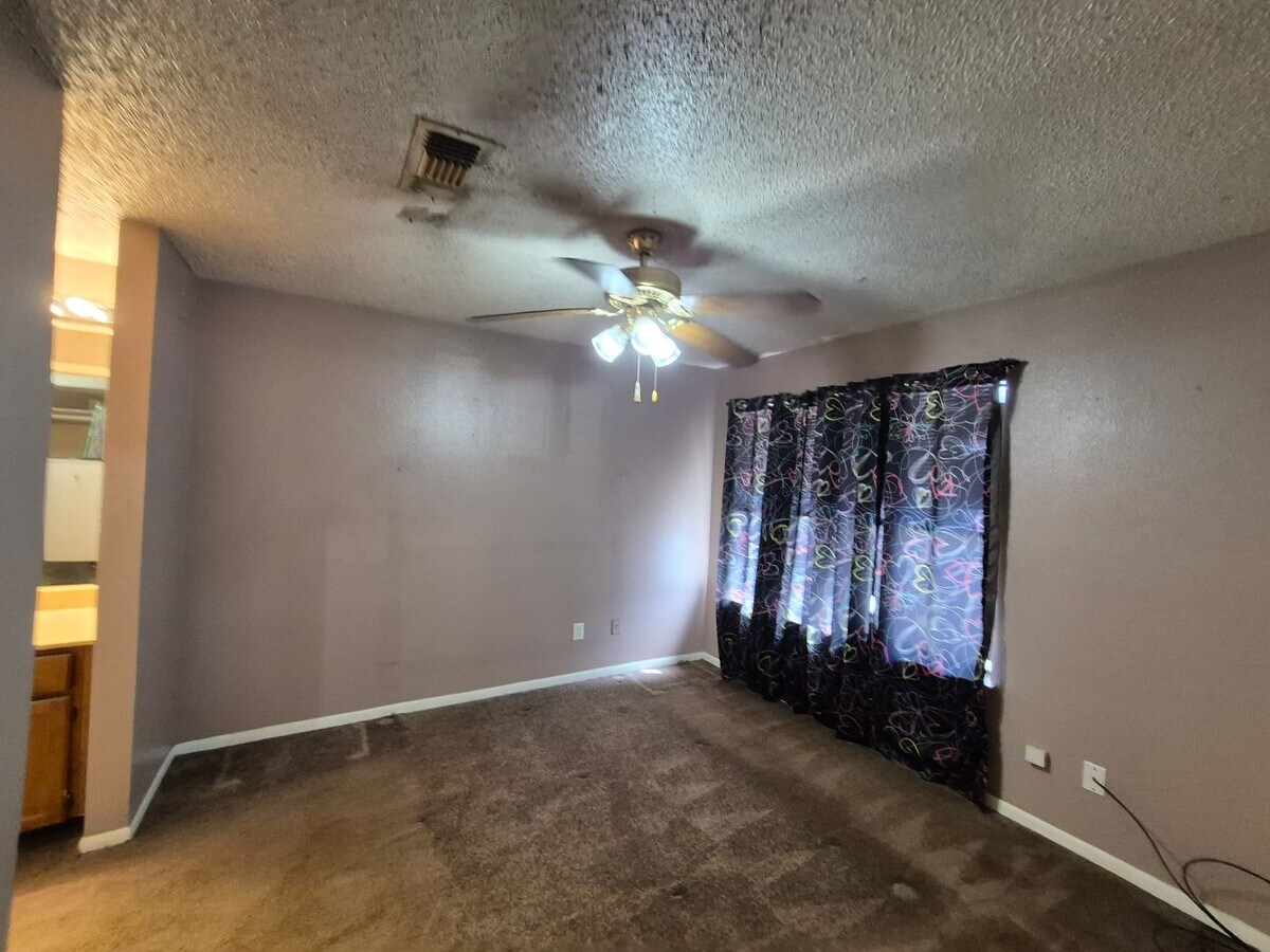 Photo - 6314 Cambridge Dr