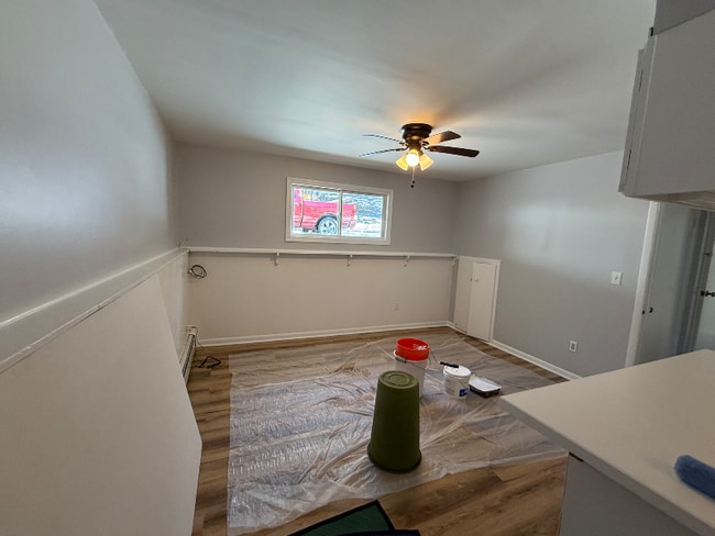 Photo - 51 Dixon Rd Unit Bottom