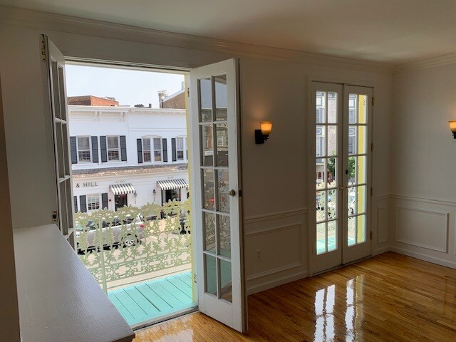 159 E Broad St Unit 1