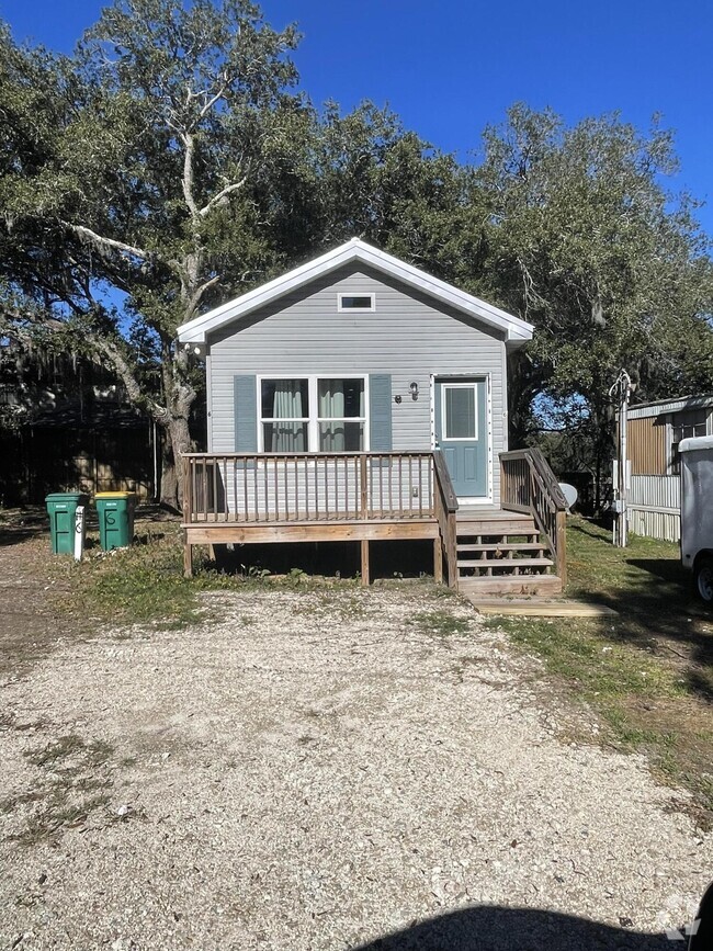 Building Photo - 60 Bayou Dr Rental