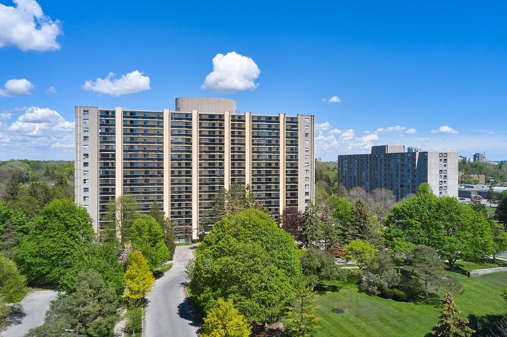 Photo - 170 Cherryhill Cir