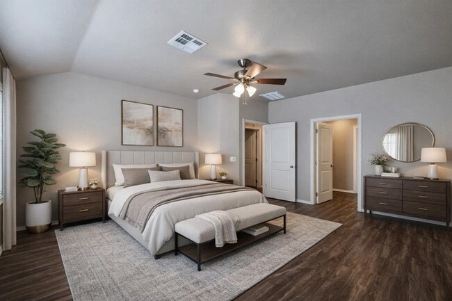 Photo - 916 Coles Creek