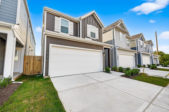 Photo - 3518 Mockingbird Ln