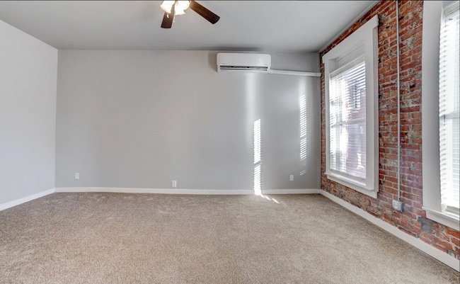 Photo - Park Apartments Unit 6