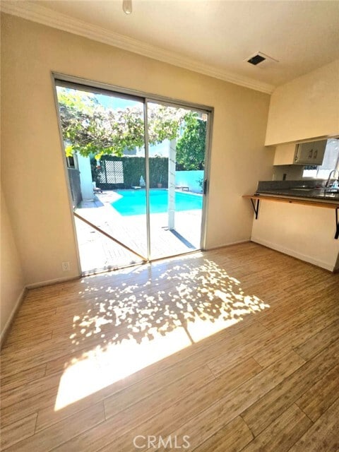 Photo - 12742 Landale St