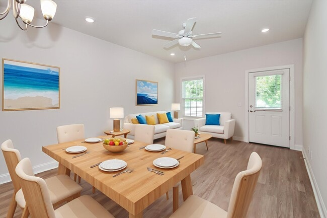 Photo - 1206 Walker Point Way