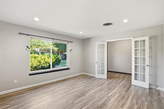 Photo - 233 Bellvue Dr