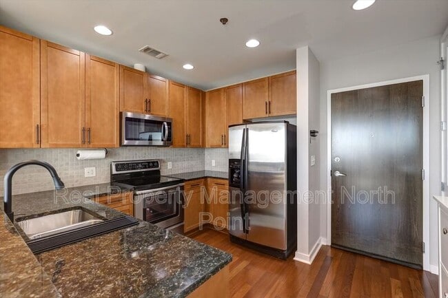 Photo - 855 Peachtree St NE