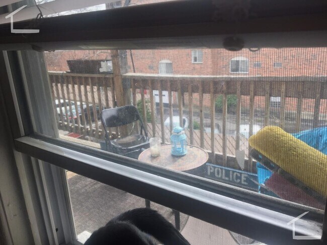 Photo - 4-4 Ashford St