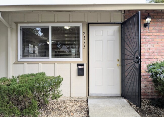 Photo - 7333 Starward Dr