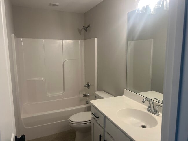 Photo - 6481 Fortuna Ave