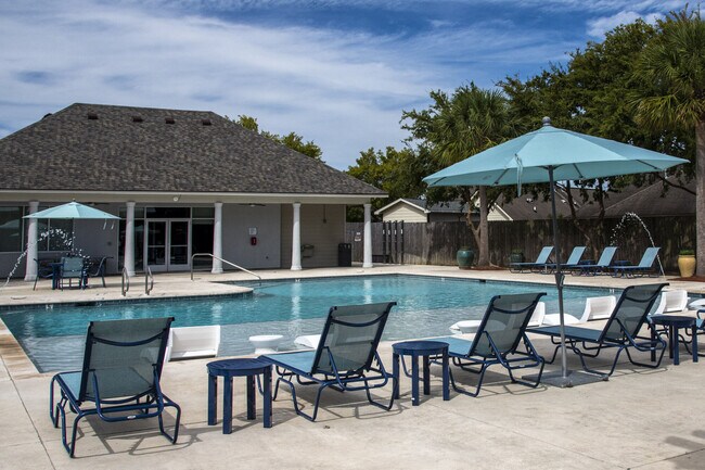 Photo - Highland Club