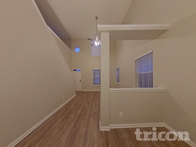 Photo - 4908 Abercromby St