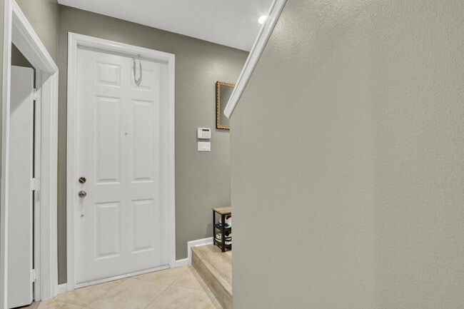 Photo - 136 Regions Way