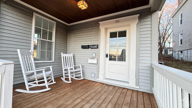 Photo - 16 McKinstry Pl