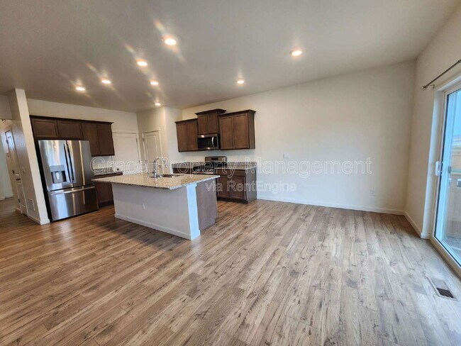 Photo - 508 Ledge St