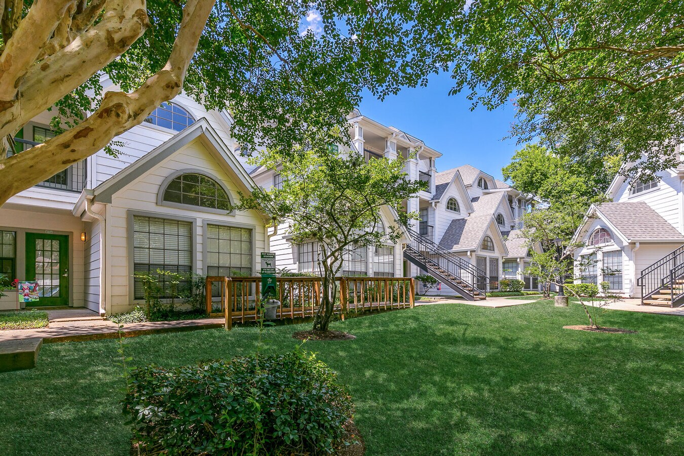 The Grove At White Oak Apartments For Rent In Houston Tx Forrent Com