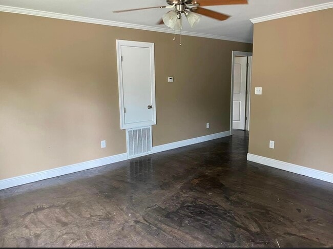 Photo - Dean Chapel Unit 1029