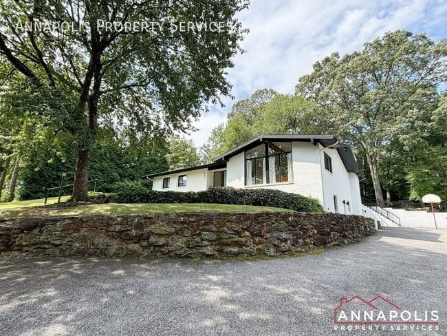 Photo - 364 Dun Robbin Dr