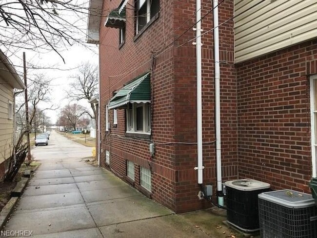 Photo - 4527 Tuxedo Ave Unit First Floor