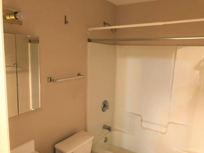 Photo - 39 Emmett Freeman Rd