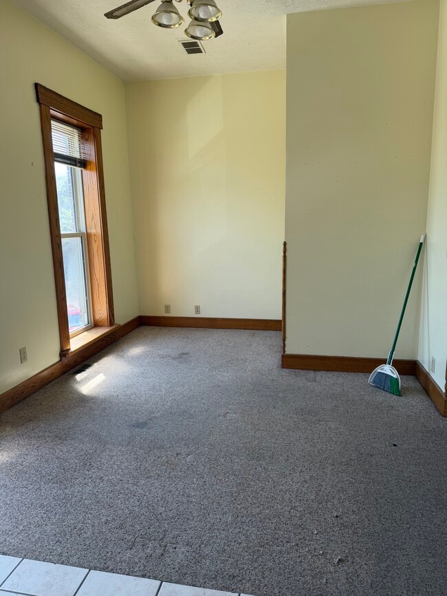 Photo - 500 N 5th St Unidad B