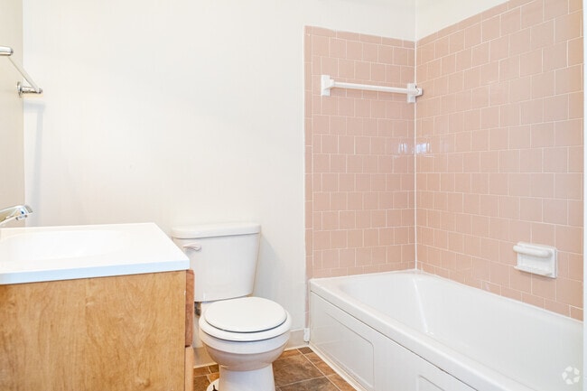 Phase I- 1BR, 1BA