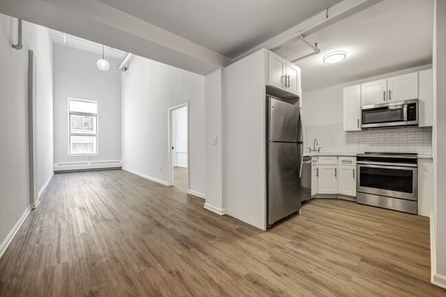 Welcome to Luckey Platt, where modern design meets spacious living. Enjoy stylish interiors, stainless steel appliances, and abundant natural light. Elevate your lifestyle in this vibrant community. Schedule your tour today!