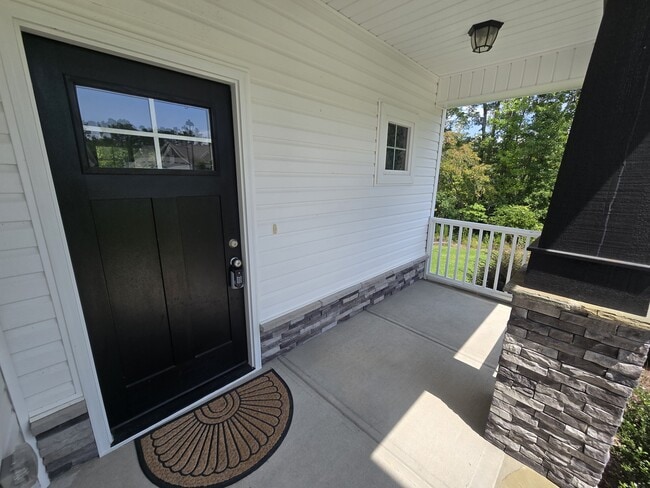 463 Jackson Pond Dr