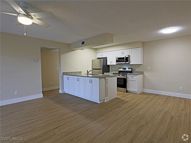 Building Photo - 5311 Summerlin Rd Unit 1111 Rental