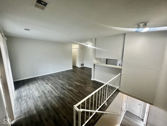 Photo - 6458 Lupine Terrace