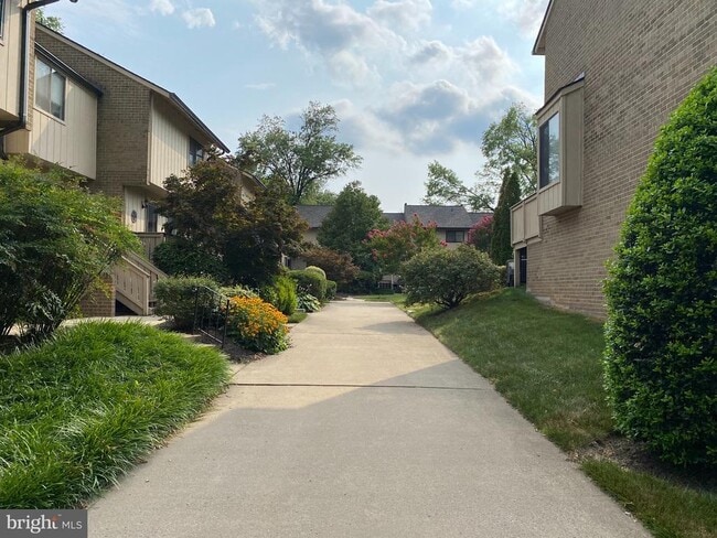 Photo - 2562 Glengyle Dr Unit 161
