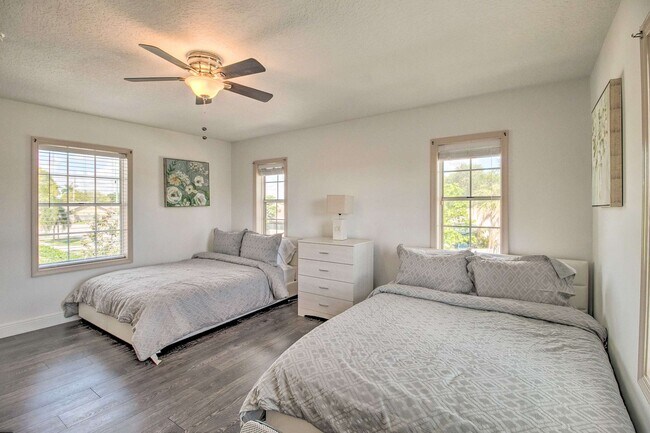 Photo - 3936 Tracewood Ln