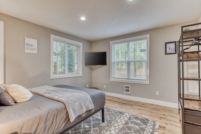 Photo - 65500 E Oregon St Unidad SI ID1550266P