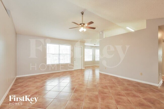 Photo - 20 Bickwick Ln