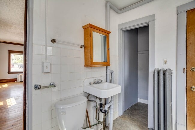 Photo - 3007 Irving Ave S Unidad 1