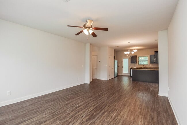 Photo - 1008 Allegiance Dr