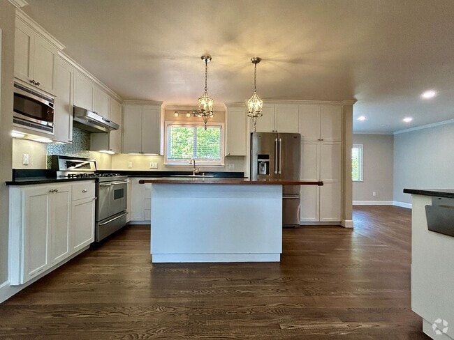 Building Photo - Charming Santa Clara Home – Prime Location...